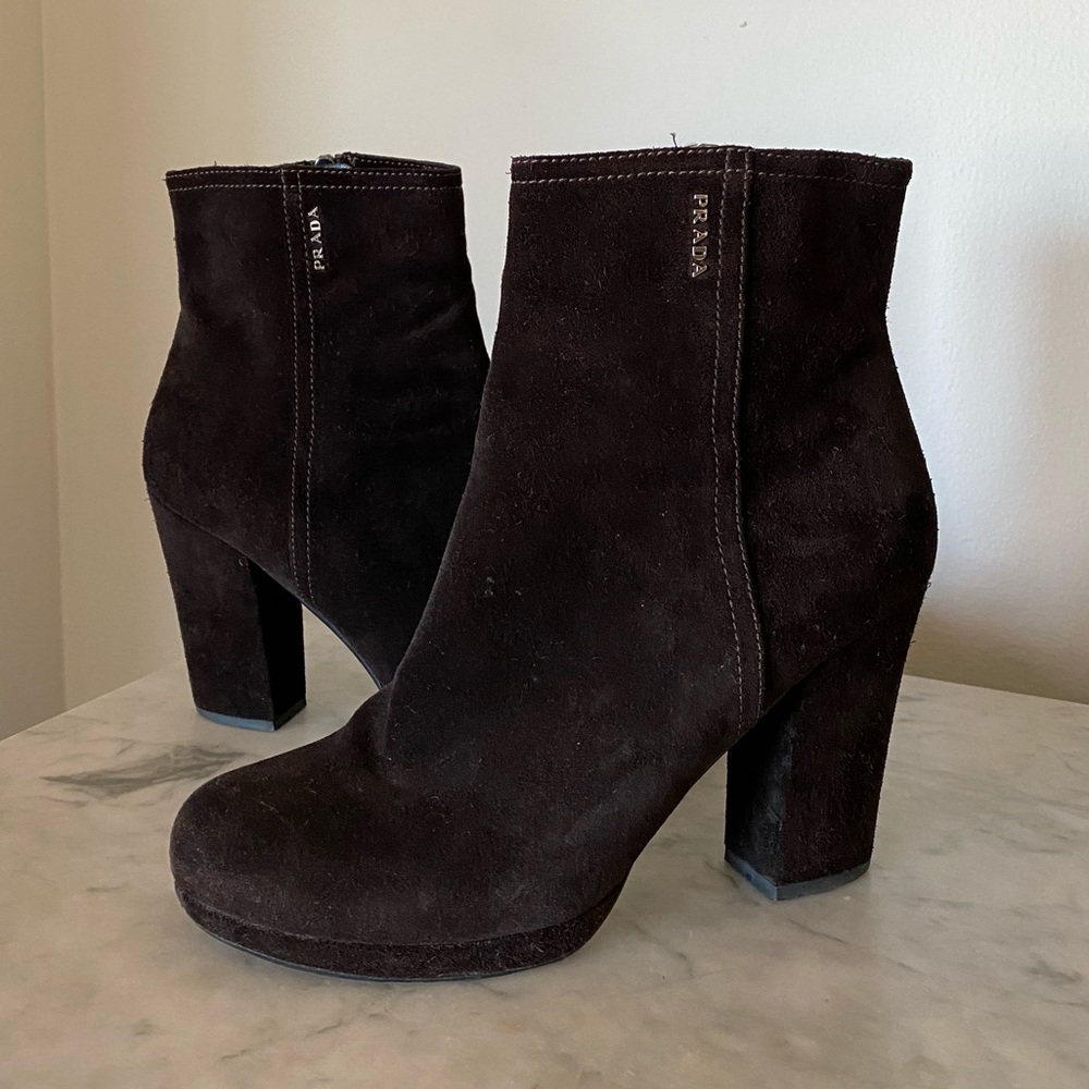 Prada Ankle Boots Suede Brown